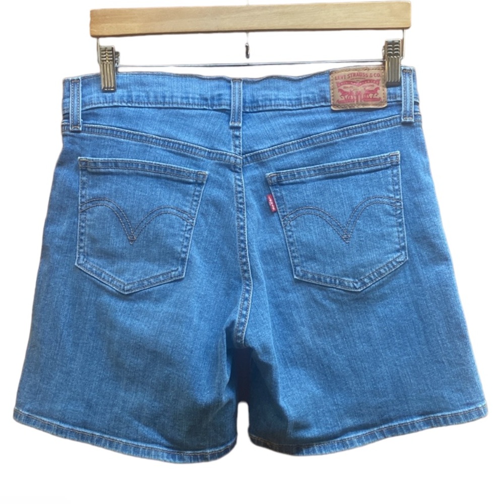 Womens Levi’s Jean Shorts hemmed /  Size 30/size 10 - Picture 6 of 11